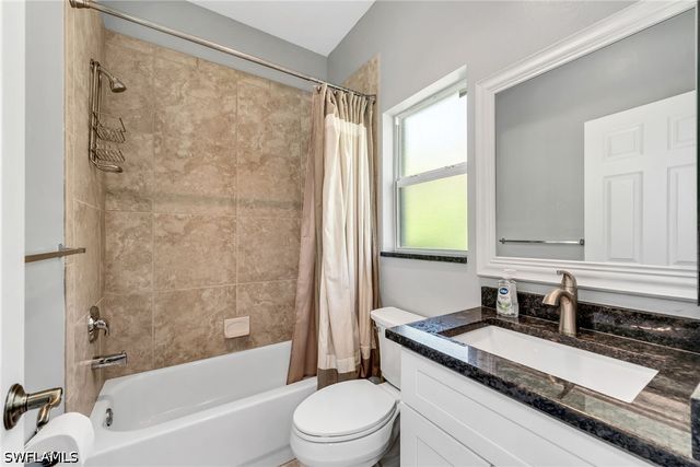10711 Strike LN, Bonita Springs, FL 34135