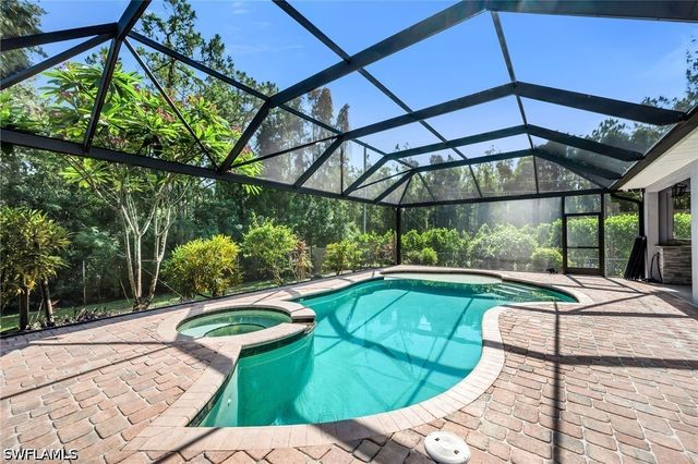 10711 Strike LN, Bonita Springs, FL 34135