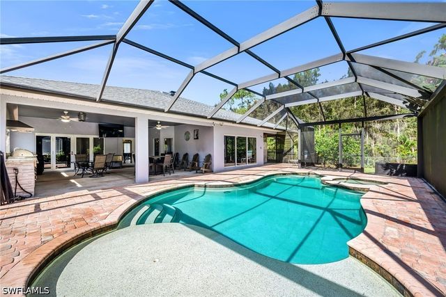 10711 Strike LN, Bonita Springs, FL 34135