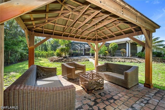 10711 Strike LN, Bonita Springs, FL 34135