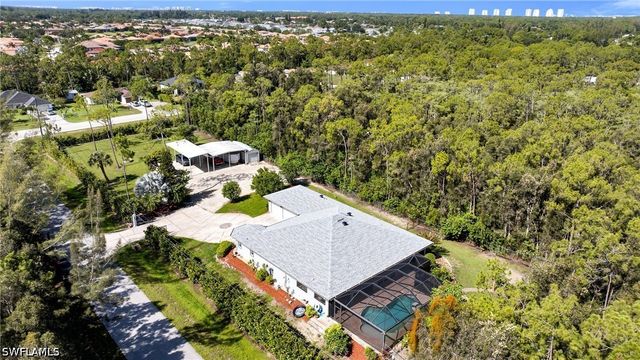 10711 Strike LN, Bonita Springs, FL 34135