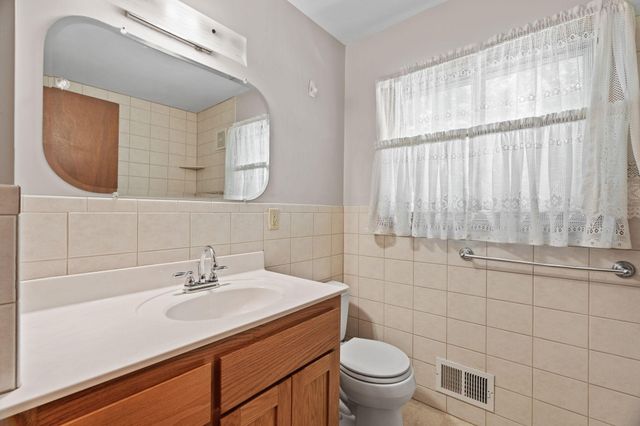 12840 Taylor Street NE, Blaine, MN 55434