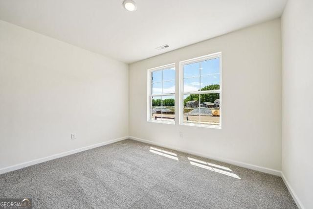 77 Rainbow Lane, Hartwell, GA 30643