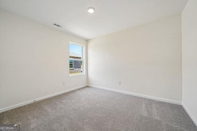 77 Rainbow Lane, Hartwell, GA 30643