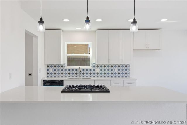 1501 W Elm Street, Skiatook, OK 74070