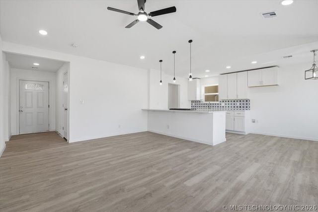 1501 W Elm Street, Skiatook, OK 74070