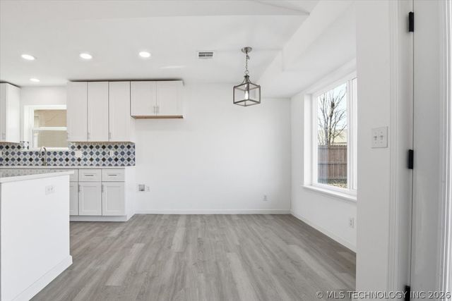 1501 W Elm Street, Skiatook, OK 74070