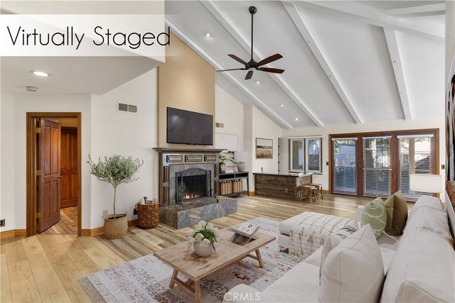 38501 Oaktree Loop, Murrieta, CA 92562