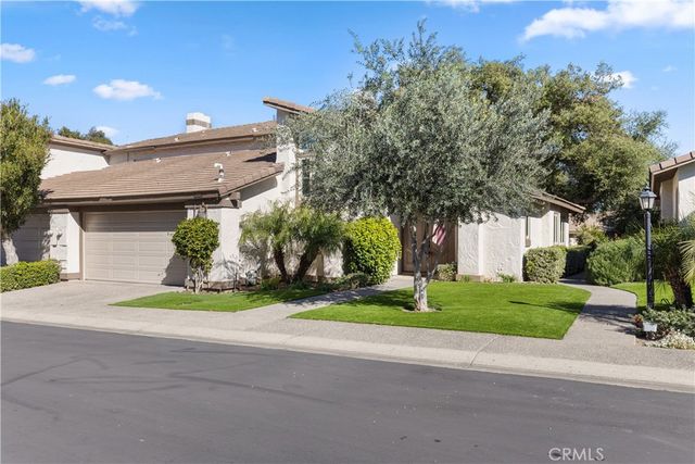 38501 Oaktree Loop, Murrieta, CA 92562