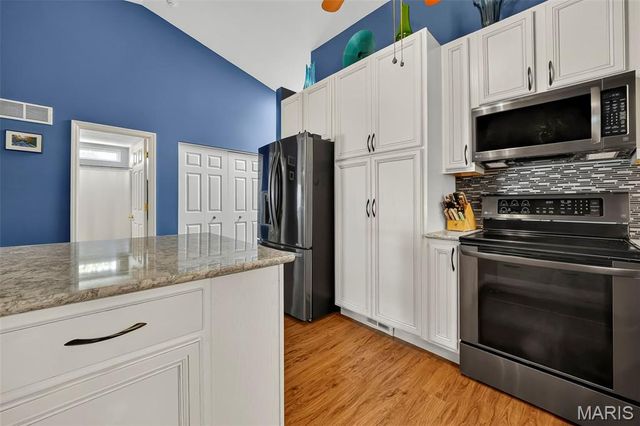 111 Fort Dodge Drive, Wright City, MO 63390