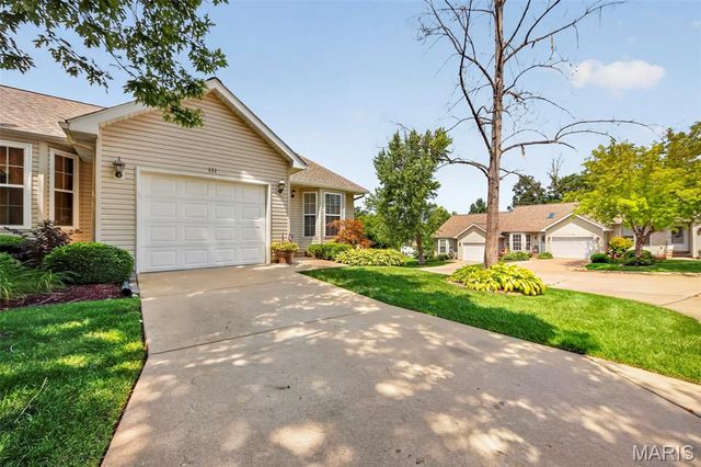 111 Fort Dodge Drive, Wright City, MO 63390