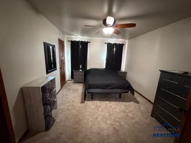 301 S 5TH ST, Hot Springs, SD 57747