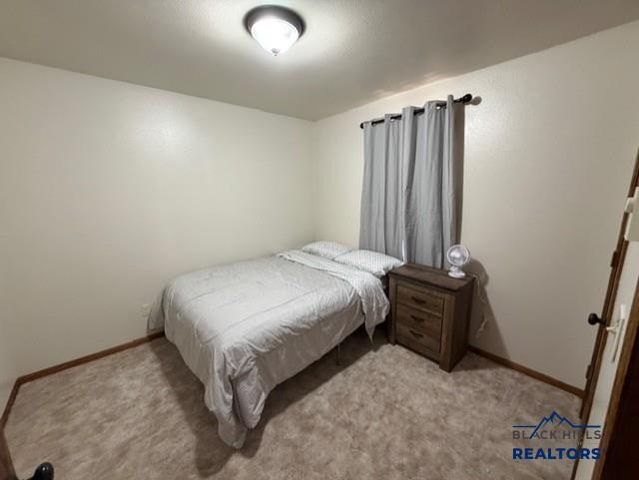 301 S 5TH ST, Hot Springs, SD 57747