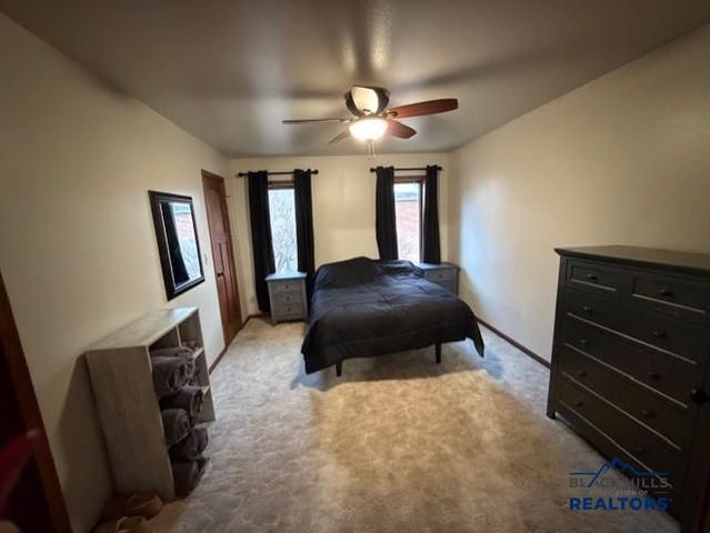 301 S 5TH ST, Hot Springs, SD 57747