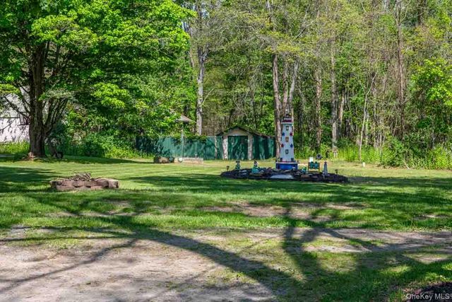 126 Red Top Road B, Wallkill, NY 12589