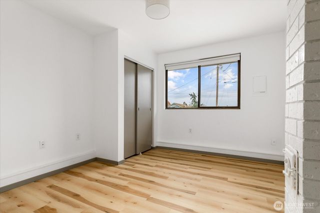 1768 SE 2nd Court, Oak Harbor, WA 98277