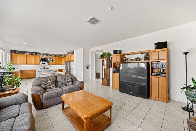 1591 Valley Falls, Redlands, CA 92374