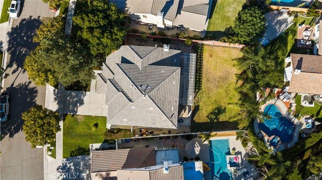 1591 Valley Falls, Redlands, CA 92374