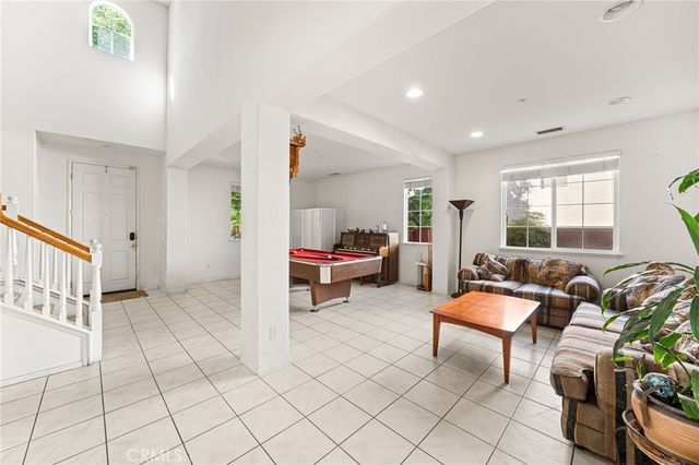 1591 Valley Falls, Redlands, CA 92374