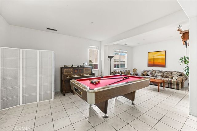 1591 Valley Falls, Redlands, CA 92374