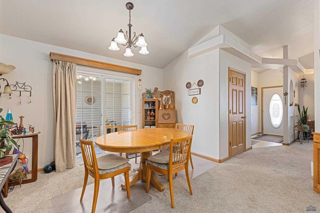 4027 BROOKE ST, Rapid City, SD 57701