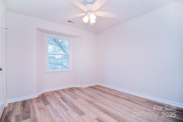 6120 Meadow Rose Lane, Charlotte, NC 28215