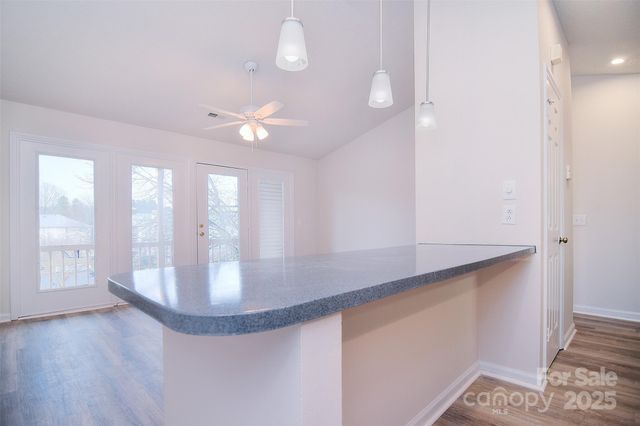 6120 Meadow Rose Lane, Charlotte, NC 28215