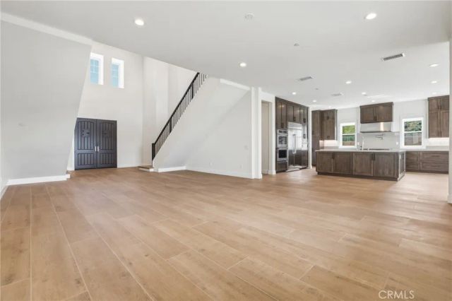 10542 Wood Briar Court, Chatsworth, CA 91311