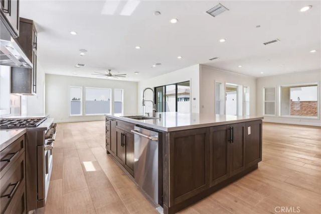 10542 Wood Briar Court, Chatsworth, CA 91311