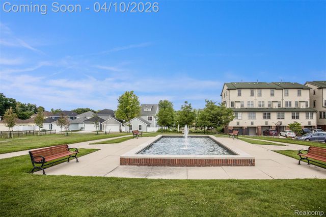 203 Jotham Avenue, Auburn Hills, MI 48326