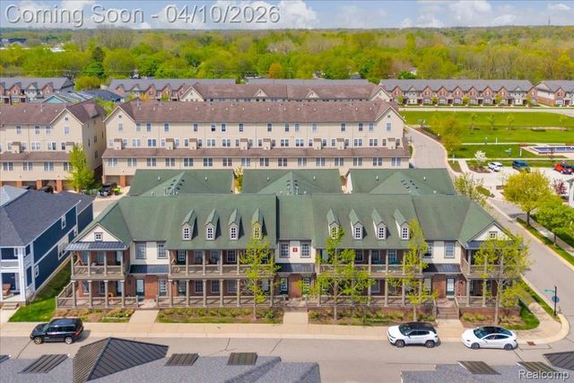 203 Jotham Avenue, Auburn Hills, MI 48326