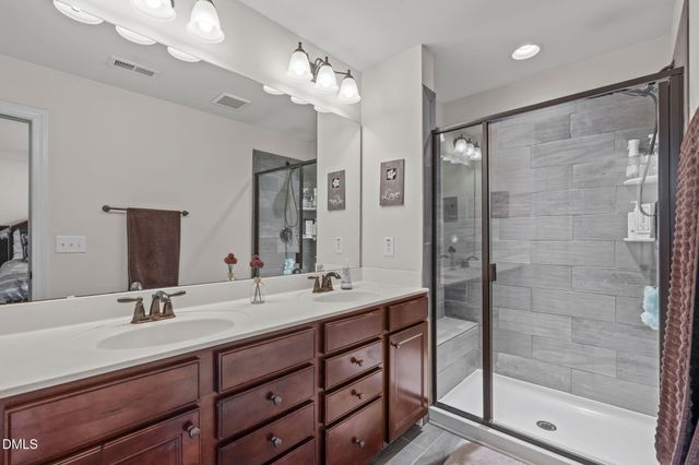 6031 Kentworth Drive, Holly Springs, NC 27540