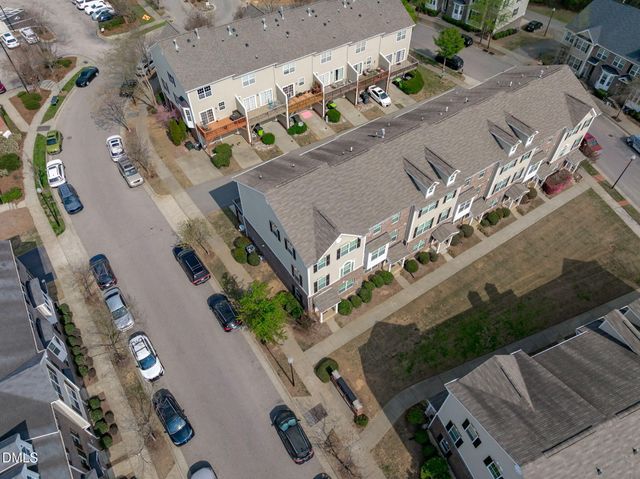 6031 Kentworth Drive, Holly Springs, NC 27540