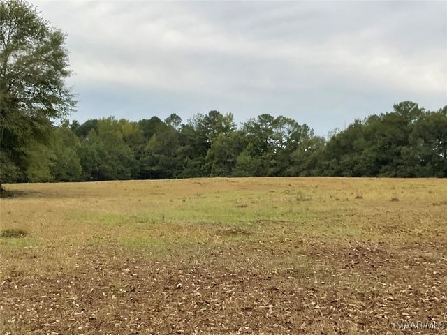 1355 OAK VALLEY Road, Tallassee, AL 36078