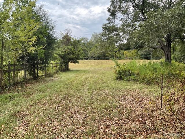 1355 OAK VALLEY Road, Tallassee, AL 36078