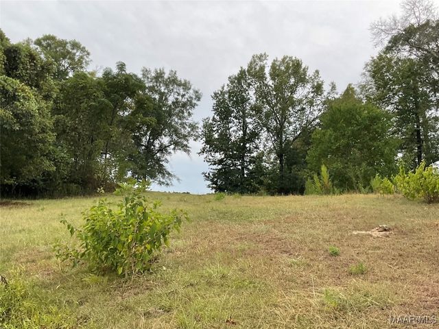 1355 OAK VALLEY Road, Tallassee, AL 36078