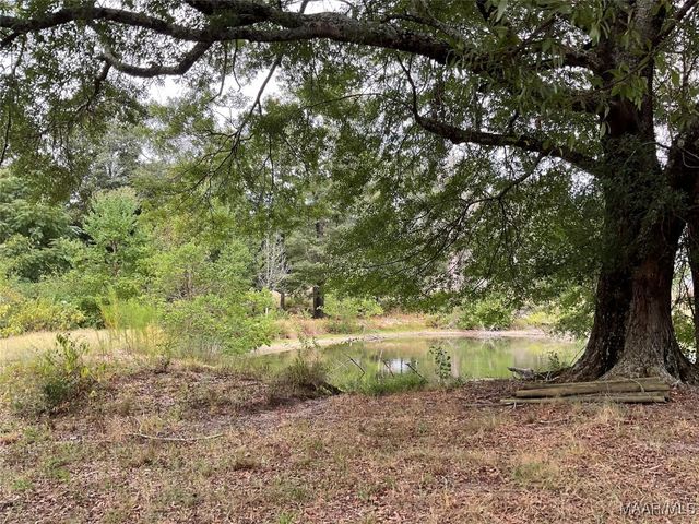 1355 OAK VALLEY Road, Tallassee, AL 36078