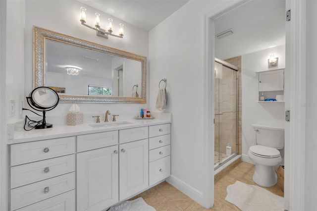 3 ESCONDIDO CIRCLE 3, Altamonte Springs, FL 32701