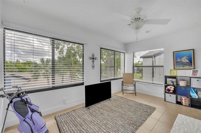 3 ESCONDIDO CIRCLE 3, Altamonte Springs, FL 32701