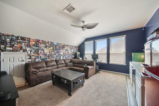 3214 Red Pebble Lane, Texas City, TX 77568