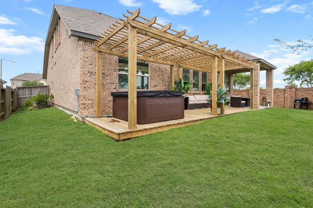 3214 Red Pebble Lane, Texas City, TX 77568
