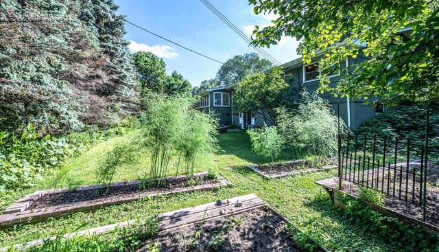 5409 Miracle Lane, Minnetonka, MN 55345