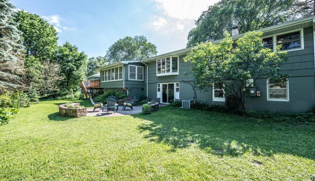 5409 Miracle Lane, Minnetonka, MN 55345