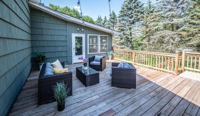 5409 Miracle Lane, Minnetonka, MN 55345