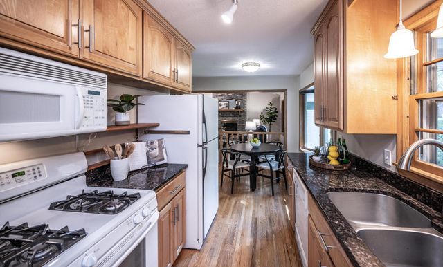 5409 Miracle Lane, Minnetonka, MN 55345