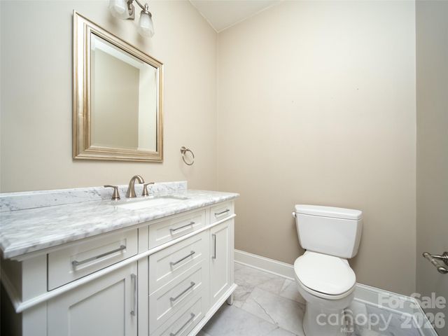 103 Woodburn Drive, Swannanoa, NC 28778