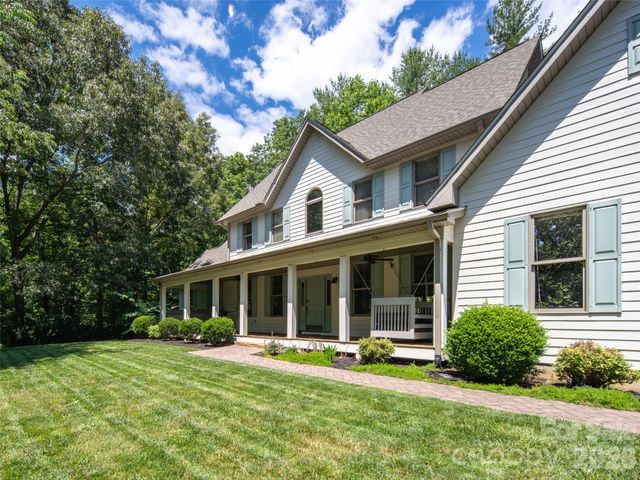 103 Woodburn Drive, Swannanoa, NC 28778