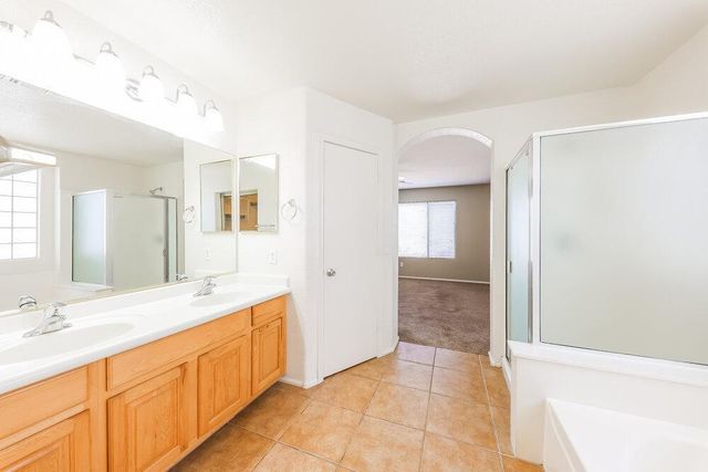 2319 W Running Deer Trail, Phoenix, AZ 85085
