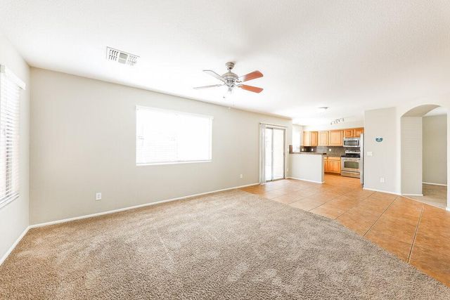 2319 W Running Deer Trail, Phoenix, AZ 85085