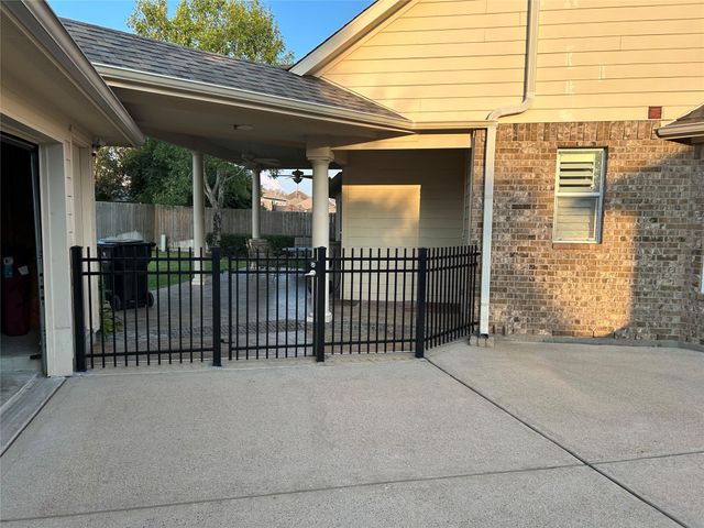 17718 Emerald Garden Lane, Houston, TX 77084